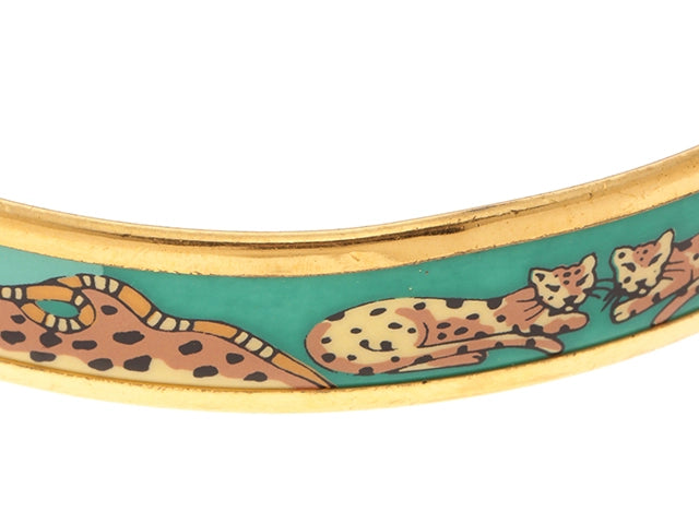 HERMES Hermès Enamel PM Multi/GP [471]N bracelet with multicolor design, featuring stylish cheetah graphic on a green enamel background.